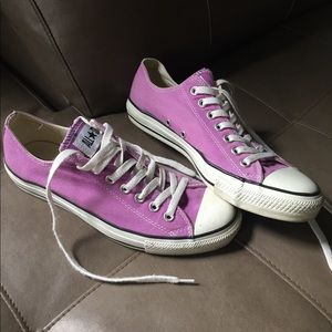 Converse All Stars fits Women Sz 11 / Men Sz 9